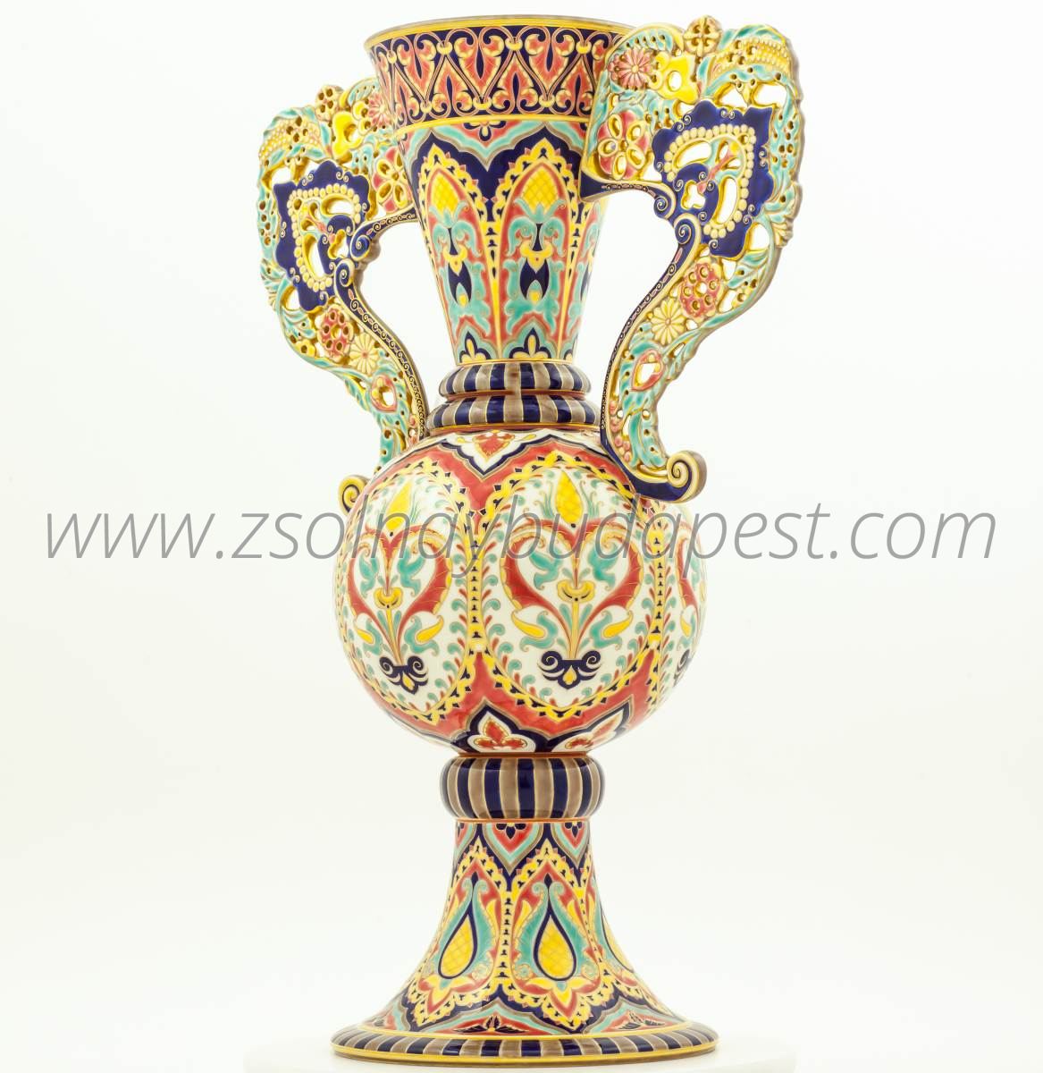Limited edition Alhambra vase 4/10